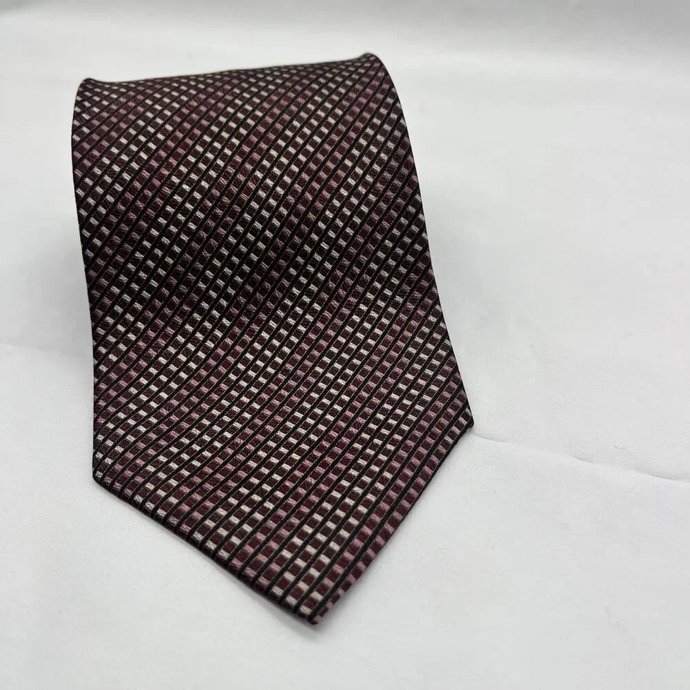 Laurant Benon Paris 100% Silk Necktie Maroon Tan Black Business Formal EUC